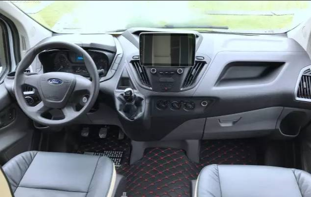 福特全順V348救護車(chē)圖片