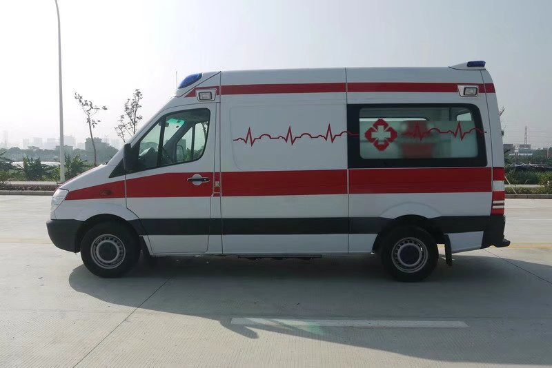 奔馳高端救護車(chē)15271321777
