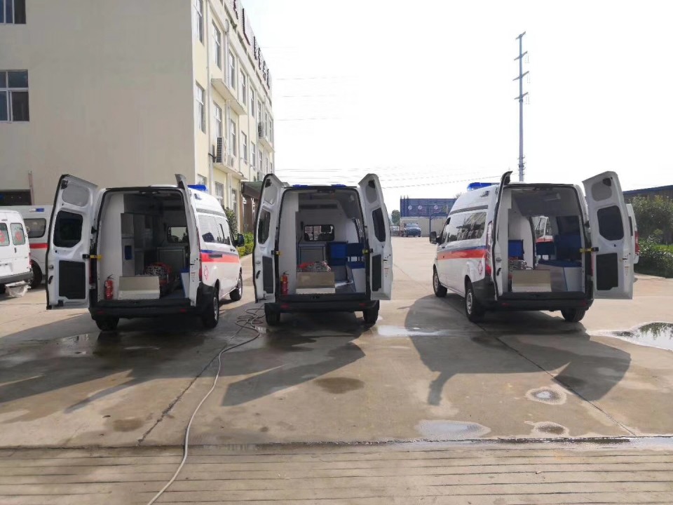福特全順救護車(chē)報價(jià)15271321777