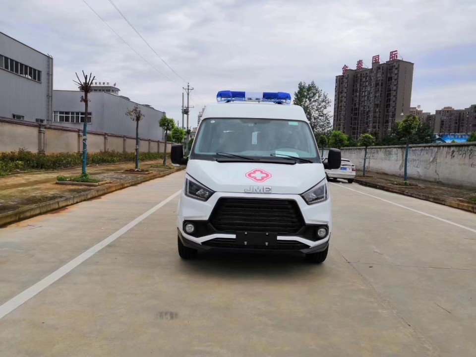 國六江鈴特順救護車(chē)銷(xiāo)售15271321777 (2)