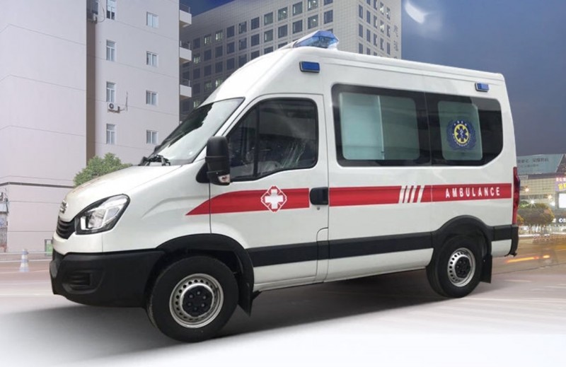 依維柯監護型救護車(chē)
