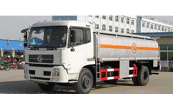 東風(fēng)天錦化工液體運輸車(chē)