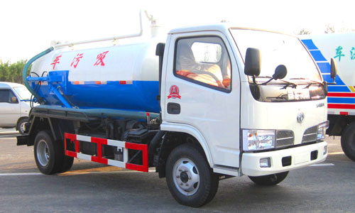 東風(fēng)福瑞卡吸污車(chē)