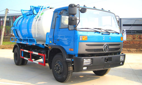 東風(fēng)145吸污車(chē)