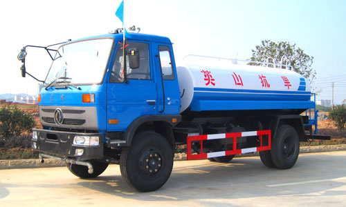 東風(fēng)145綠化灑水車(chē)