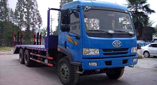 解放后八輪平板運輸車(chē)