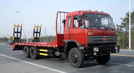楚風(fēng)后八輪平板運輸車(chē)