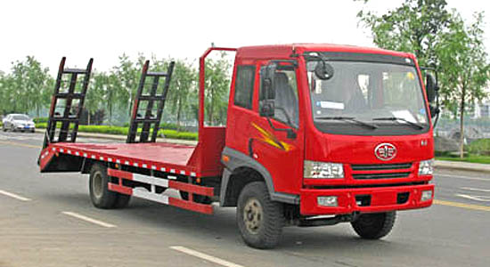 解放平板運輸車(chē)