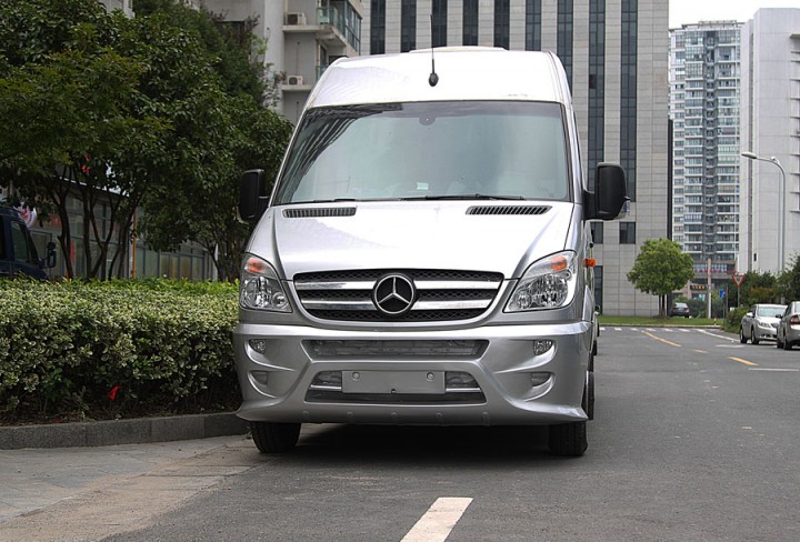 奔馳斯賓特商務(wù)車(chē)