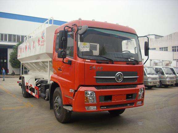 東風(fēng)天龍前四后八散裝飼料運輸車(chē)