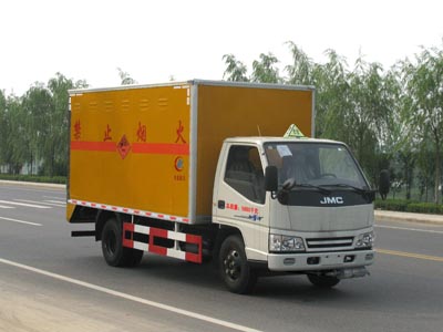 CLW5060XQY3爆破器材運輸車(chē)