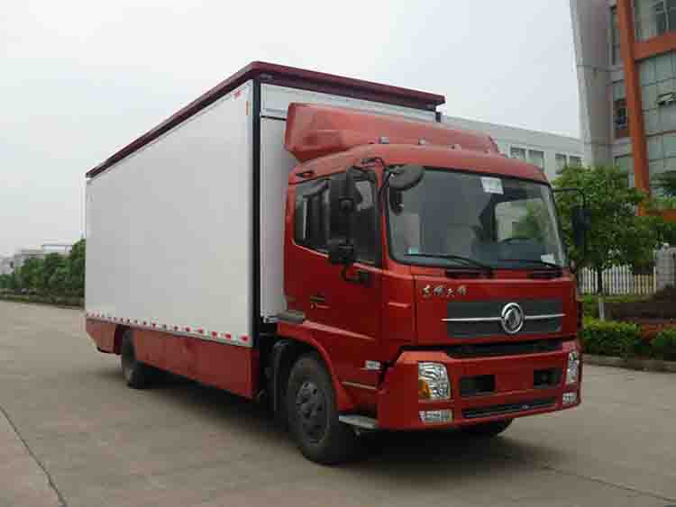 XL5122XWT舞臺車(chē)