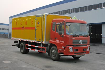 東風(fēng)天錦小三軸爆破器材運輸車(chē)